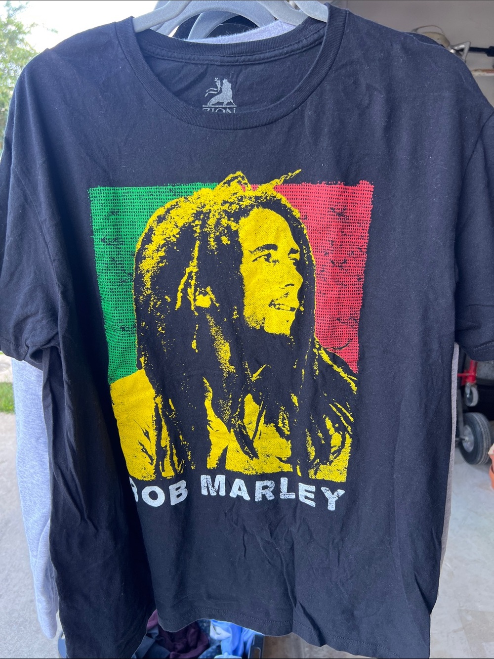 Zion Rootswear Black Bob Marley Rasta Graphic Tee with Green, Yellow, Red Print